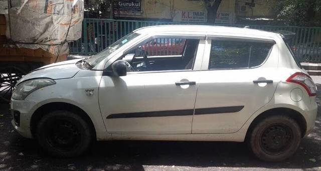 https://images10.gaadi.com/usedcar_image/3465295/original/zz1_crop_img_647b07c1d91c4_1685784513.jpg?imwidth=6402