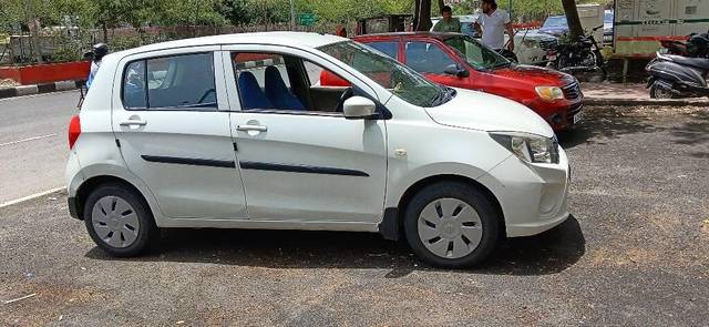https://images10.gaadi.com/usedcar_image/3465297/original/b705369a-4b9d-462a-9095-9926b7e129bc-VCC_IMG_1685167529864_1740802_97_1685167737_d2bb6daa-8f13-4b4d-b8b0-bd0a4853d746.jpg?imwidth=6401