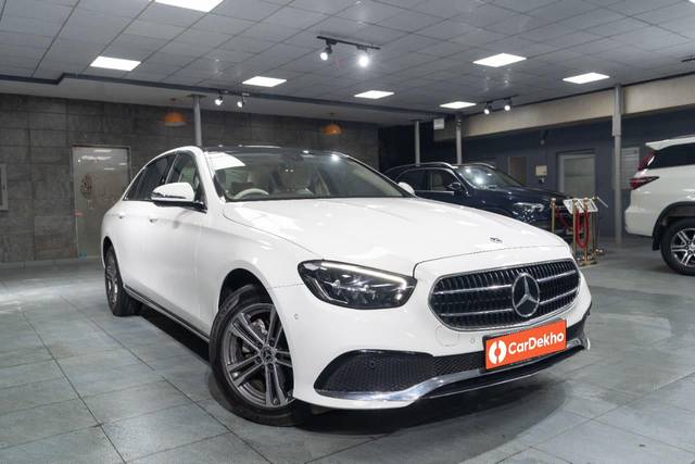 https://images10.gaadi.com/usedcar_image/3465307/original/usedcar_img_20230503_wa0319_257331685781190_1685781422_da8c468e-b6b7-4a5e-b5ac-7e20efa8a01f.jpg?imwidth=6400