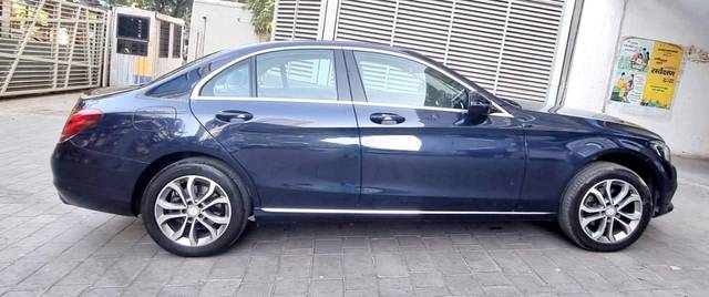 https://images10.gaadi.com/usedcar_image/3465349/original/usedcar_whatsappimage2023_05_22at121733_1301685784212_1685784243_0fe2027d-ad73-4a66-b89b-7127232f2578.jpeg?imwidth=6400