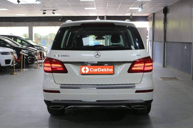 https://images10.gaadi.com/usedcar_image/3465368/original/usedcar_img_20230503_wa0166_257331685784408_1685784732_8919342d-f8e1-4534-9e46-10e314ec5b02.jpg?imwidth=6402