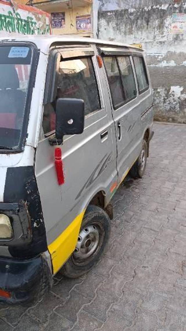 https://images10.gaadi.com/usedcar_image/3465552/original/57c45ae4-631c-4d20-8f32-04ec26aef413_098182d2-d4b8-48cf-8b58-ff2168ae88e7.jpeg?imwidth=6402