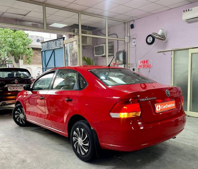 https://images10.gaadi.com/usedcar_image/3465572/original/used_car_2786005_1685796812_5ac522e9-0c4d-465f-8228-3c66702b70a7.jpg?imwidth=6401