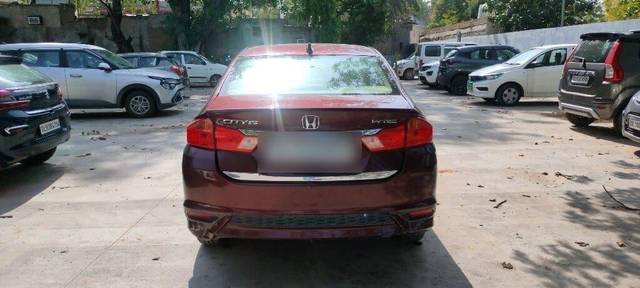 https://images10.gaadi.com/usedcar_image/3465604/original/dbffd8b7-6bd1-47d0-93d1-5c327d532cc4-VCC_1740935_96_1685191456_c02e6bc1-bc65-488f-b998-8fc5cf7c9ffa.jpg?imwidth=6402