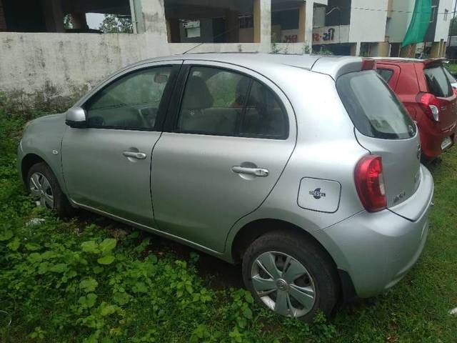 https://images10.gaadi.com/usedcar_image/3465687/original/b64e427b-d9f6-4b69-827c-a21f120c4be3_39848e0e-07b5-4715-8c69-d33117848ecc.jpg?imwidth=6402