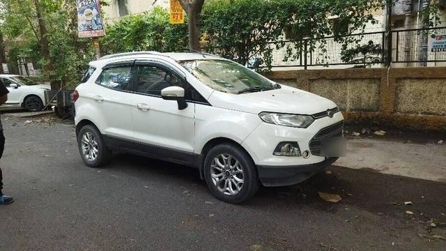 https://images10.gaadi.com/usedcar_image/3465695/original/b6d15a79-4e16-4b71-a929-54a22c171fa7-VCC_1740996_116_1685211616_53fafc78-0022-4705-92c3-7ed8659fd774.jpg?imwidth=6400