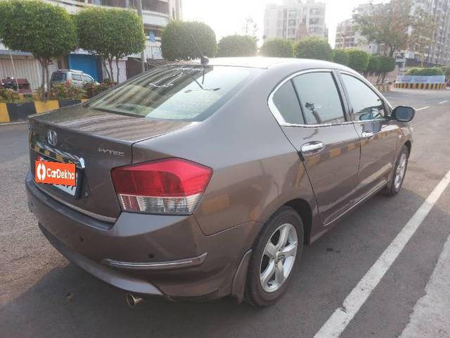 https://images10.gaadi.com/usedcar_image/3465718/original/ecb4bde0-2fb5-4b68-b7a2-cbfc33b8799c_356c0c74-e508-4364-a97b-3d9b3d3f3d7f.jpg?imwidth=6401