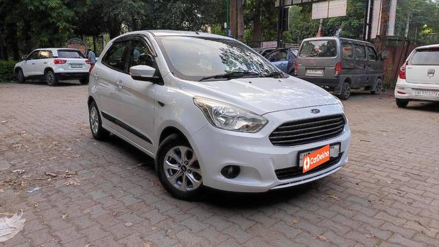 https://images10.gaadi.com/usedcar_image/3465746/original/used_car_2786105_1685850311_c518bf0d-97c8-436e-a78e-47196da9355c.jpg?imwidth=6400