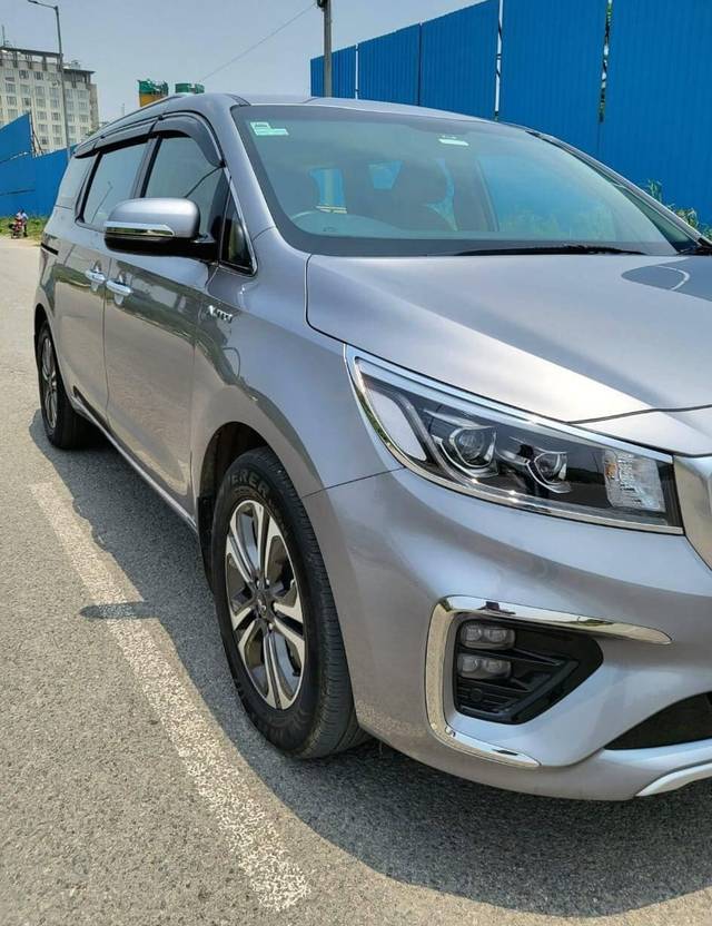 https://images10.gaadi.com/usedcar_image/3465767/original/zz1_crop_img_647edbfc36fa4_1686035452.jpg?imwidth=6401