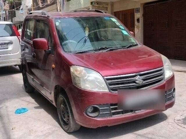 https://images10.gaadi.com/usedcar_image/3465786/original/zz1_crop_img_647ed9987202b_1686034840.jpg?imwidth=6400