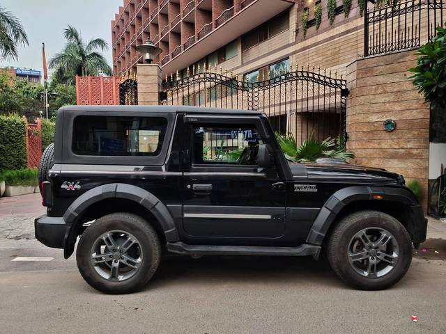 https://images10.gaadi.com/usedcar_image/3465816/original/5b0b9ce6-f2ff-4894-a36f-fe79af6514ee-used_car_2786152_1687760534_fc90cc19-a7c9-4bc4-b03b-d453d6357c4d.jpg?imwidth=6402