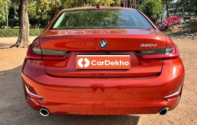 https://images10.gaadi.com/usedcar_image/3465836/original/zz1_crop_img_647ed5e84d633_1686033896.jpg?imwidth=6402