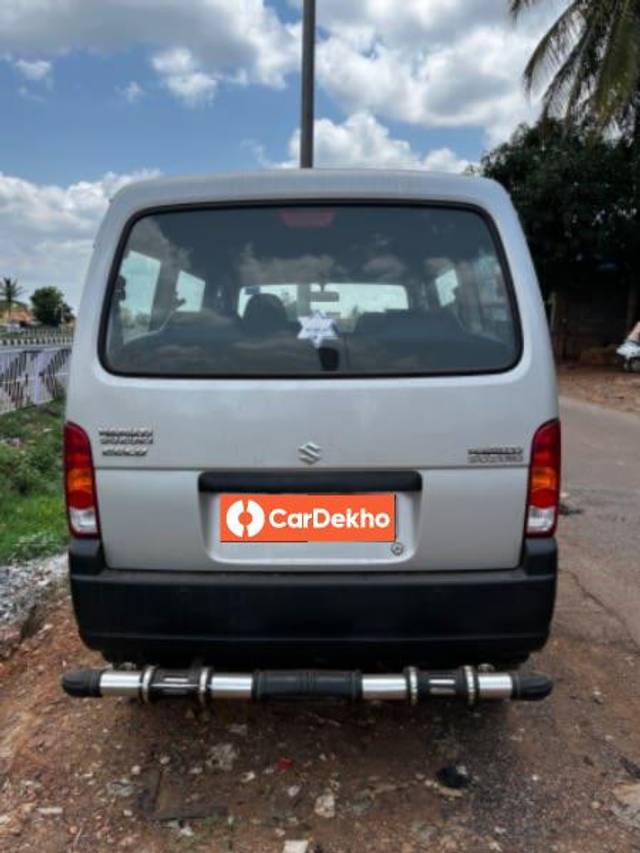 https://images10.gaadi.com/usedcar_image/3465883/original/240b9c4d-9761-448c-b78a-15718309c233_91bdf8b8-7aa1-4c2b-91a4-8b90ec622c96.jpeg?imwidth=6401