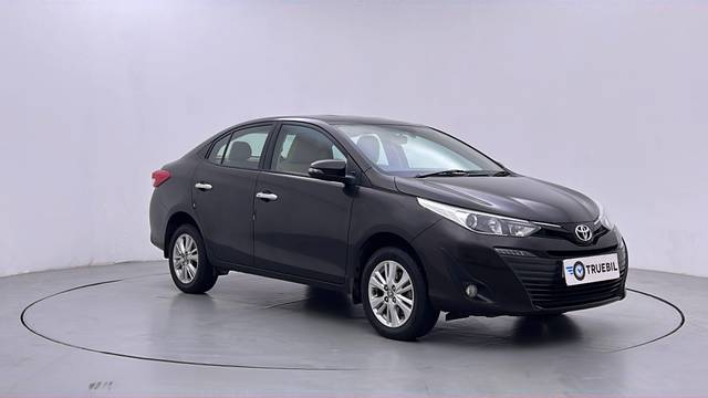 Toyota Yaris VX CVT BSIV Toyota Yaris VX CVT BSIV