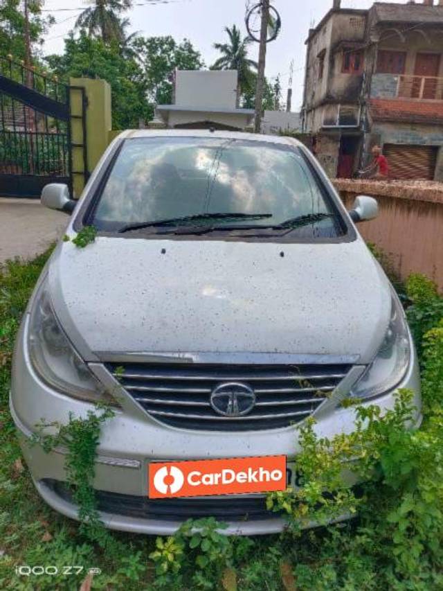 https://images10.gaadi.com/usedcar_image/3465998/original/05018396-dfbf-4a0f-b986-b4a606ec4b03_f9b904ec-2aa3-4a40-912b-2ce9b130eebd.jpg?imwidth=6400