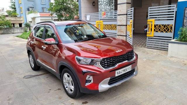 https://images10.gaadi.com/usedcar_image/3466048/original/893977ae-9dd8-47d7-926a-c47d5eabc475_32a7240e-f8ad-4e76-b85b-dafb98a63114.jpg?imwidth=6400