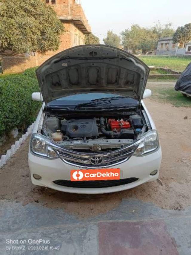 https://images10.gaadi.com/usedcar_image/3466178/original/3ed9840a-8c33-4c80-ad23-2f76e2cc937e_a8263805-6eef-4a1e-82af-6ff6ed54aa0d.jpg?imwidth=6402