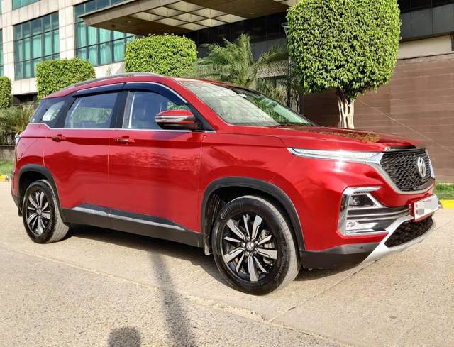 MG Hector Sharp DCT MG Hector Sharp DCT