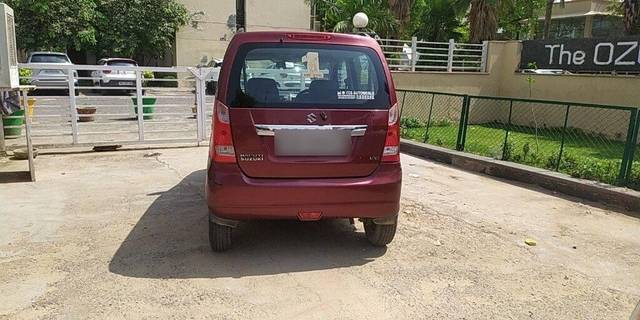 https://images10.gaadi.com/usedcar_image/3466755/original/4e192582-2548-4c7e-9975-1e8e1592390a-VCC_1741219_96_1685346070_97c53fdb-1c8e-4ca1-bce6-7006f3eee2fc.jpg?imwidth=6402