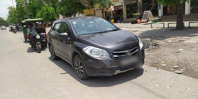 https://images10.gaadi.com/usedcar_image/3466758/original/2bb30b65-5af5-4839-8dcf-664e4de5d932-VCC_1741259_116_1685347561_425476e7-0a14-4270-ae7c-587ebb5bf53b.jpg?imwidth=6400