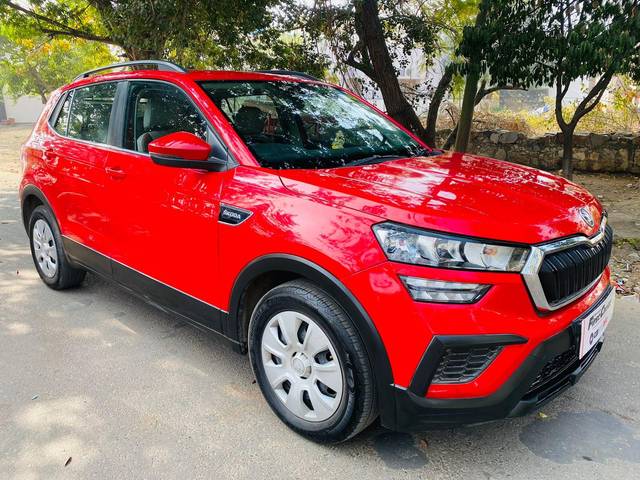 https://images10.gaadi.com/usedcar_image/3466873/original/processed_img2787043__usedcar_whatsappimage2023_12_25at24519pm_1__2787043_1703591455.jpeg?imwidth=6400