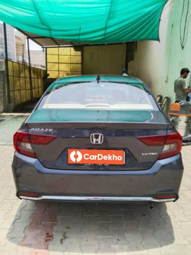 https://images10.gaadi.com/usedcar_image/3467069/original/514165d1-8401-4508-96b1-4d60c4f73bd7_74f63774-9ada-42f5-b9b2-6c48730053e5.jpg?imwidth=6401