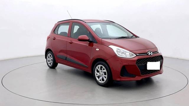 https://images10.gaadi.com/usedcar_image/3467130/original/usedcar_2_727191685958760_1685958792_c814285f-6824-45d0-9643-3c284c9e6c0b.jpg?imwidth=6400