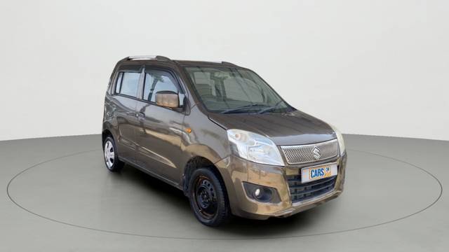 https://images10.gaadi.com/usedcar_image/3467335/original/slot__34871316780-8e52a9c5ba674ba1826f2c3b29c19657-Exterior-8.jpg?imwidth=6400
