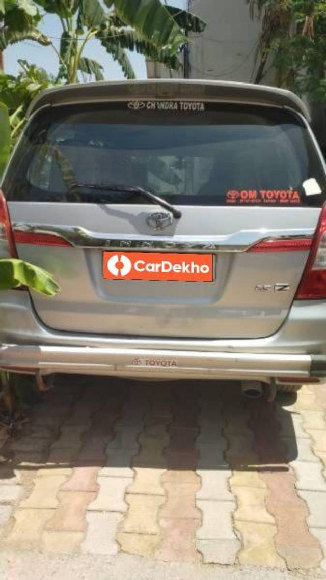 https://images10.gaadi.com/usedcar_image/3467395/original/af3a8cb2-3421-4a56-ab09-ec32ec05df27_19448d4c-0e2f-471a-b833-c8cf962b53fc.jpg?imwidth=6402