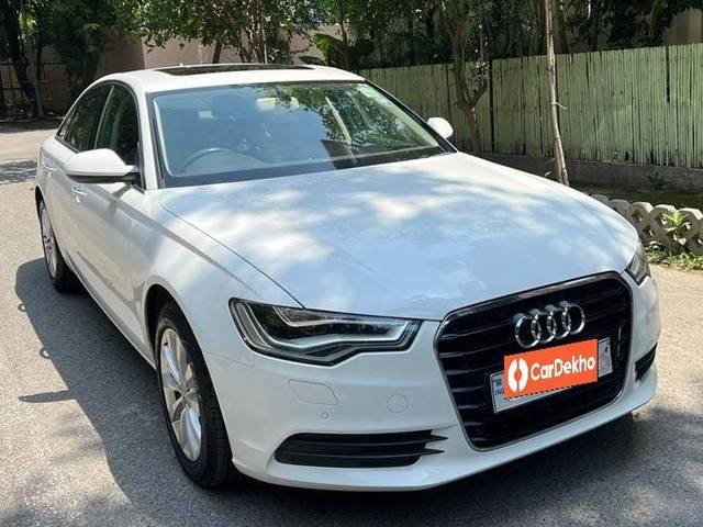 https://images10.gaadi.com/usedcar_image/3467924/original/zz1_crop_img_647eb256ef31e_1686024790.jpg?imwidth=6400