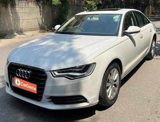 https://images10.gaadi.com/usedcar_image/3467924/original/zz1_crop_img_647eb26f5b99a_1686024815.jpg?imwidth=6402