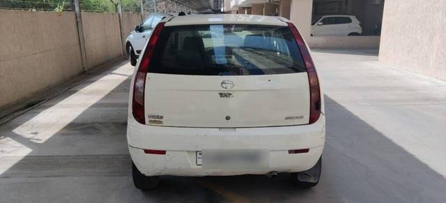 https://images10.gaadi.com/usedcar_image/3467939/original/9f85b4a5-fa00-419d-a1eb-7e964568fe96-VCC_1741151_96_1685318333_92d421e3-e642-415f-9417-6e17ba77a1a1.jpg?imwidth=6402