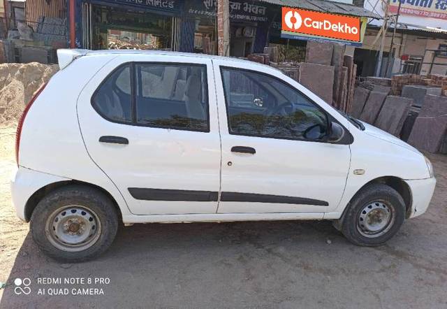 https://images10.gaadi.com/usedcar_image/3467966/original/afa48c48-baff-4c00-938f-973fc9dae00c_289a2740-e4a1-4237-8f51-2205060d0e13.jpg?imwidth=6401
