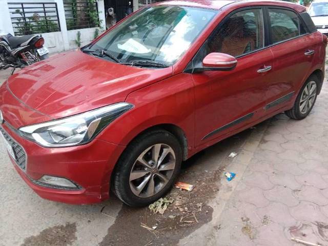 https://images10.gaadi.com/usedcar_image/3468040/original/8ec13a08-debc-4f0f-9ddd-6ecac82ac9e1_79b45770-9204-4af2-9386-4914883e7fba.jpg?imwidth=6402