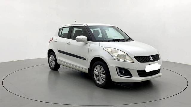 https://images10.gaadi.com/usedcar_image/3468054/original/usedcar_2_729861686028917_1686028929_de1a7b4b-9051-4bfc-b025-b32503714b23.jpg?imwidth=6400