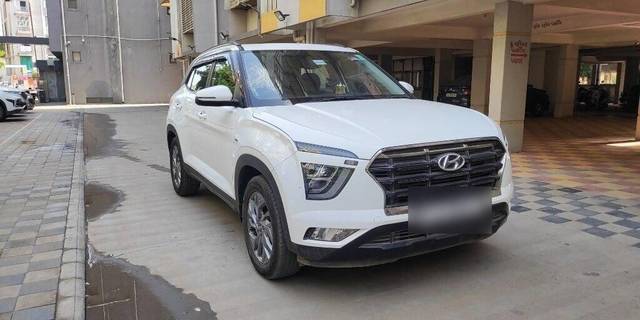https://images10.gaadi.com/usedcar_image/3468061/original/e428ec81-fc95-41d3-85d4-04f956d59e46-VCC_1741442_116_1685423635_2cbe9899-8100-4d48-8bc9-f54ab395f59e.jpg?imwidth=6400