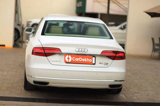 https://images10.gaadi.com/usedcar_image/3468086/original/usedcar_1_5__2788124_1686031573_e2acc9bb-0b7b-4d1f-bb69-8ec7894524f2.jpeg?imwidth=6402