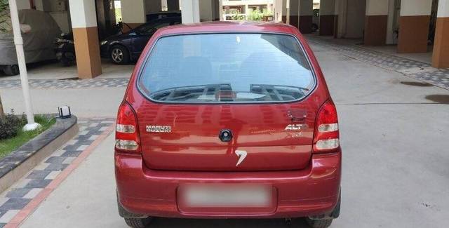 https://images10.gaadi.com/usedcar_image/3468120/original/df60fe3c-ce64-4d9b-94cf-1202ad5fdcff-VCC_1741486_96_1685426346_1ca7fbbc-961c-4b84-81db-74c71d542005.jpg?imwidth=6402