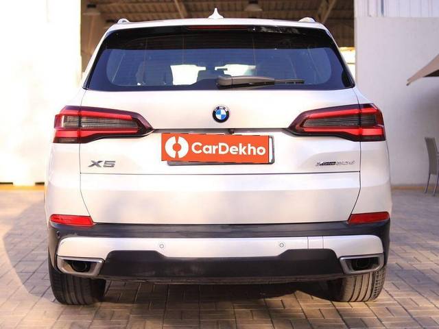 https://images10.gaadi.com/usedcar_image/3468197/original/zz1_crop_img_647ee7547b955_1686038356.jpeg?imwidth=6402