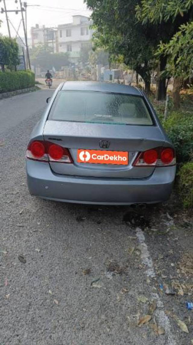 https://images10.gaadi.com/usedcar_image/3468232/original/3f96616d-405e-4073-b98d-ec347307f3b1_70813a04-ec45-46a0-b60d-a30fd180726e.jpeg?imwidth=6401