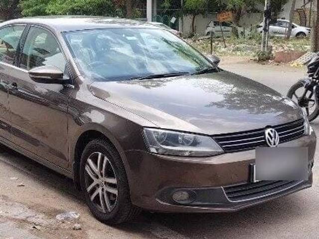 https://images10.gaadi.com/usedcar_image/3468304/original/zz1_crop_img_6483fd4a23e3e_1686371658.jpg?imwidth=6401