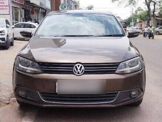 https://images10.gaadi.com/usedcar_image/3468304/original/zz1_crop_img_6483fd7799c5e_1686371703.jpg?imwidth=6400