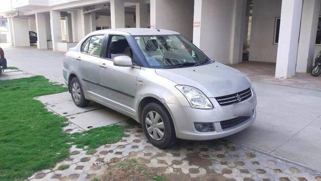 https://images10.gaadi.com/usedcar_image/3468758/original/e1873df4-895b-4e2e-8227-7bf2422d8b79-VCC_1741717_116_1685447643_b2f8cf1b-558c-43a5-b6b1-0cbc09054d35.jpg?imwidth=6400
