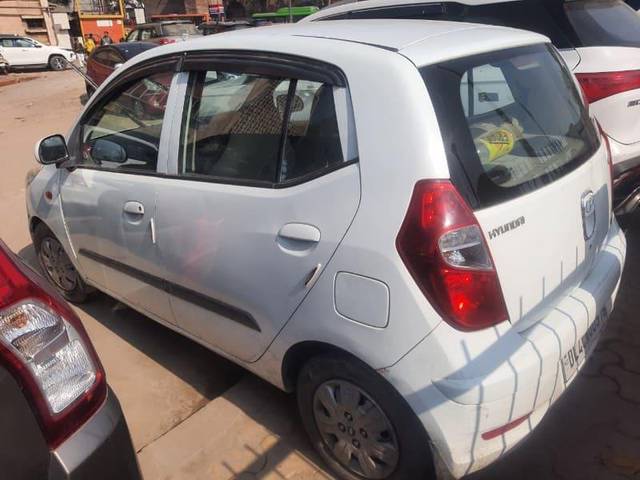 https://images10.gaadi.com/usedcar_image/3468987/original/71f862cb-6003-4baa-9f7b-94865c4036ed_bae3c905-44ec-402b-8a9f-9846e3695131.jpeg?imwidth=6400