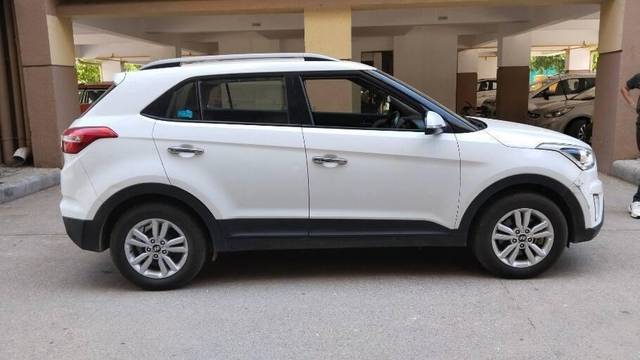 https://images10.gaadi.com/usedcar_image/3469183/original/18086f55-146d-4fec-9c4e-f38eb93d7c13-VCC_IMG_1685509926338_1741841_97_1685510136_4eef7606-f17c-4fc3-b9df-7bcb60012c34_922e1bdf-86a0-43ea-996d-d33b90917ce3.jpg?imwidth=6401