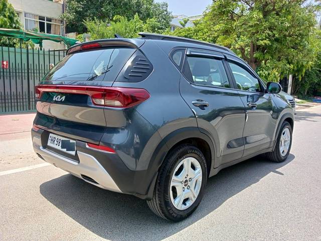https://images10.gaadi.com/usedcar_image/3469257/original/usedcar_whatsappimage2023_06_08at122607_2__2789102_1686291392_a83bb27b-76c9-46b8-87b5-298b9068b65b.jpeg?imwidth=6402