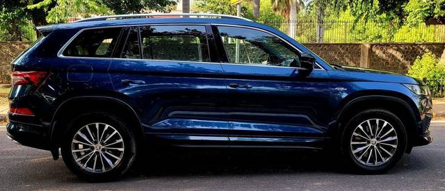 https://images10.gaadi.com/usedcar_image/3469606/original/zz1_crop_img_64815b5ba3407_1686199131.jpeg?imwidth=6401