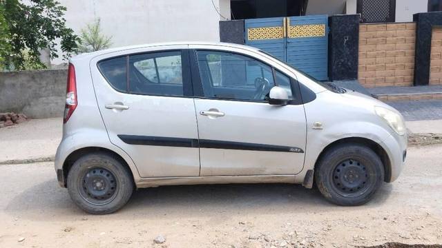 https://images10.gaadi.com/usedcar_image/3469685/original/9ef6b2e3-09c2-4760-8941-572d6ba4ec86-VCC_IMG_1685523617760_1741942_97_1685523792_30e01b8e-4b62-47c8-a8a8-fed8e21209bc.jpg?imwidth=6401