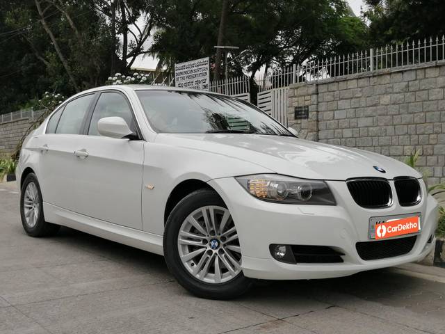 https://images10.gaadi.com/usedcar_image/3469734/original/6d6656bc-6ef3-4c44-adc5-caa0d8637346-used_car_2789510_1688714654_696b729b-ecf9-462d-8ff9-cc5ad6901b19.jpg?imwidth=6400