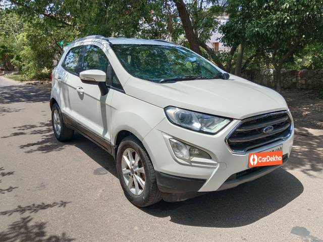 https://images10.gaadi.com/usedcar_image/3469917/original/used_car_2789608_1686204582_b6c264a9-3551-450a-bb42-aae3cb450d19.jpg?imwidth=6400